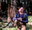 SOUS L’ARBRE SOUS L’ARBRE